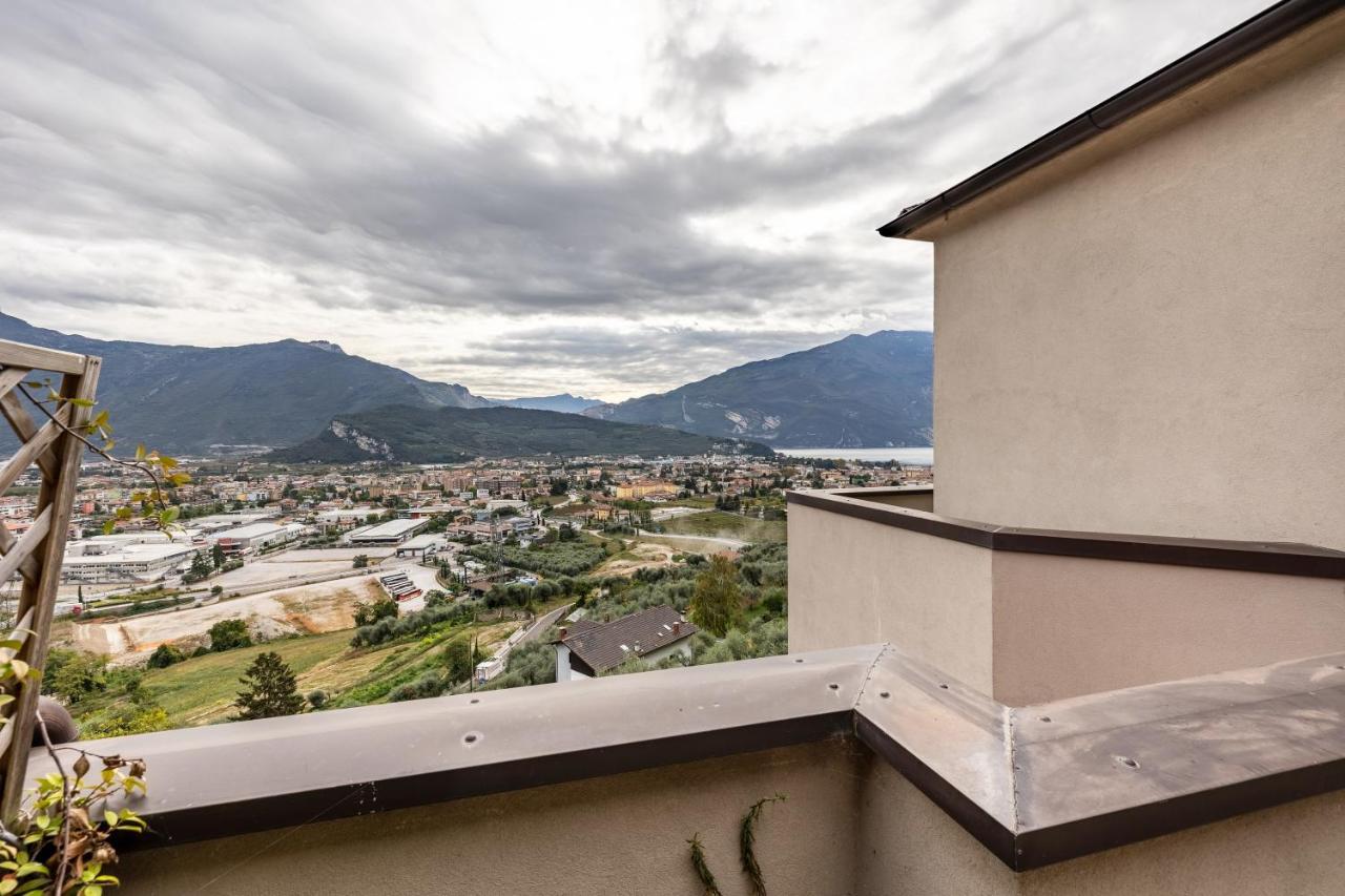 La Terrazza Di Vincent Sul Garda Daire Riva del Garda Dış mekan fotoğraf
